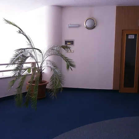 Batov Hotel 3*